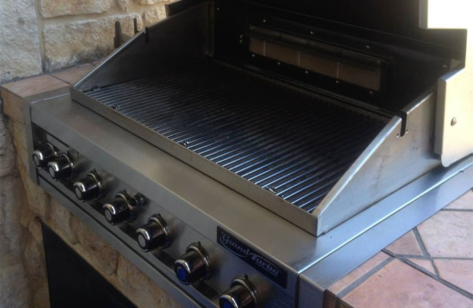 Hiring a Professional Grill Cleaning & Repair Company